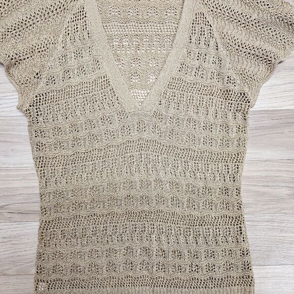 Ann Taylor LOFT Womens Tan Open Crochet V-neckline Blouse Flutter Sleeves Small - Picture 5 of 8
